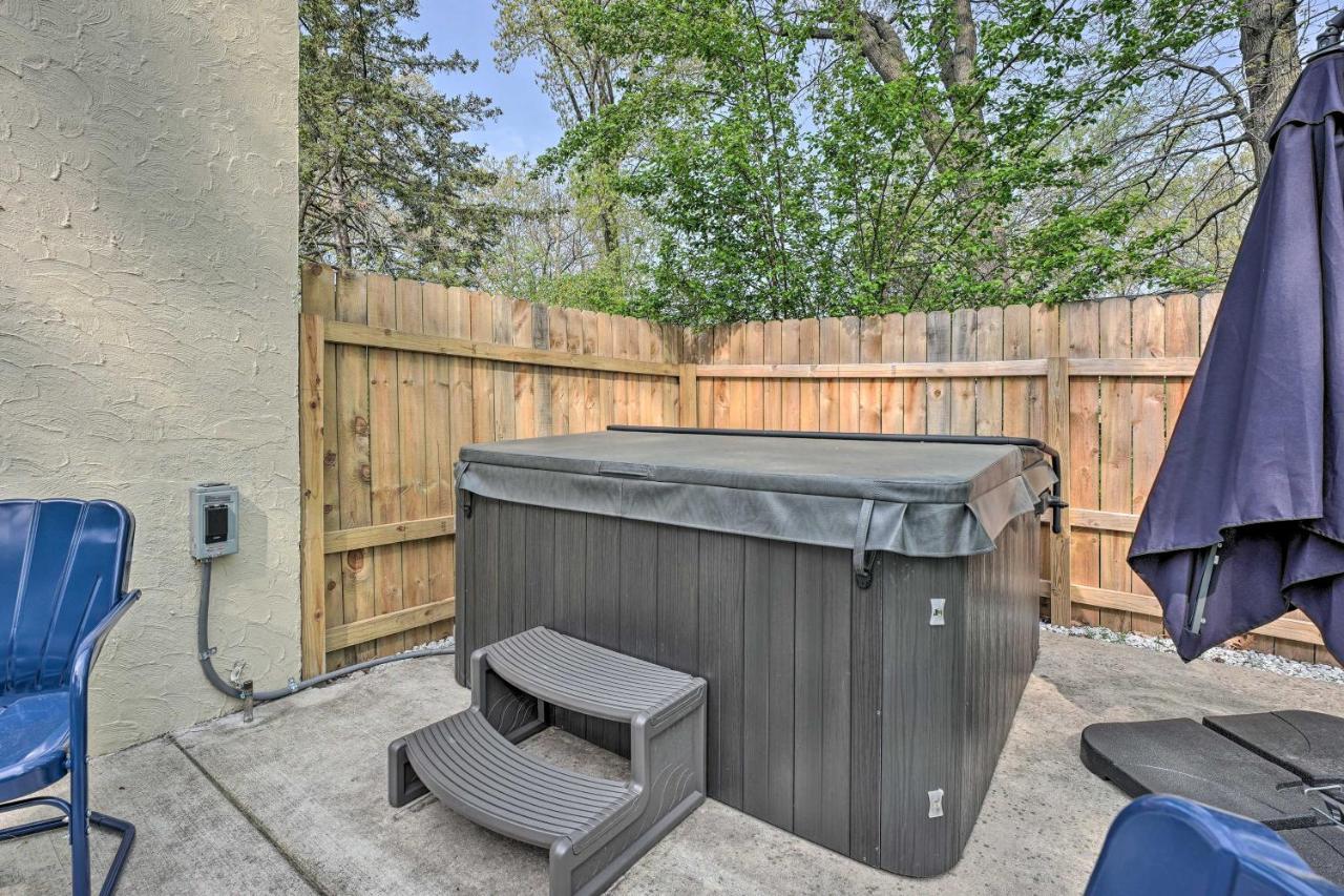 Benton Harbor Gracie Cottage With Hot Tub And Yard! Екстер'єр фото